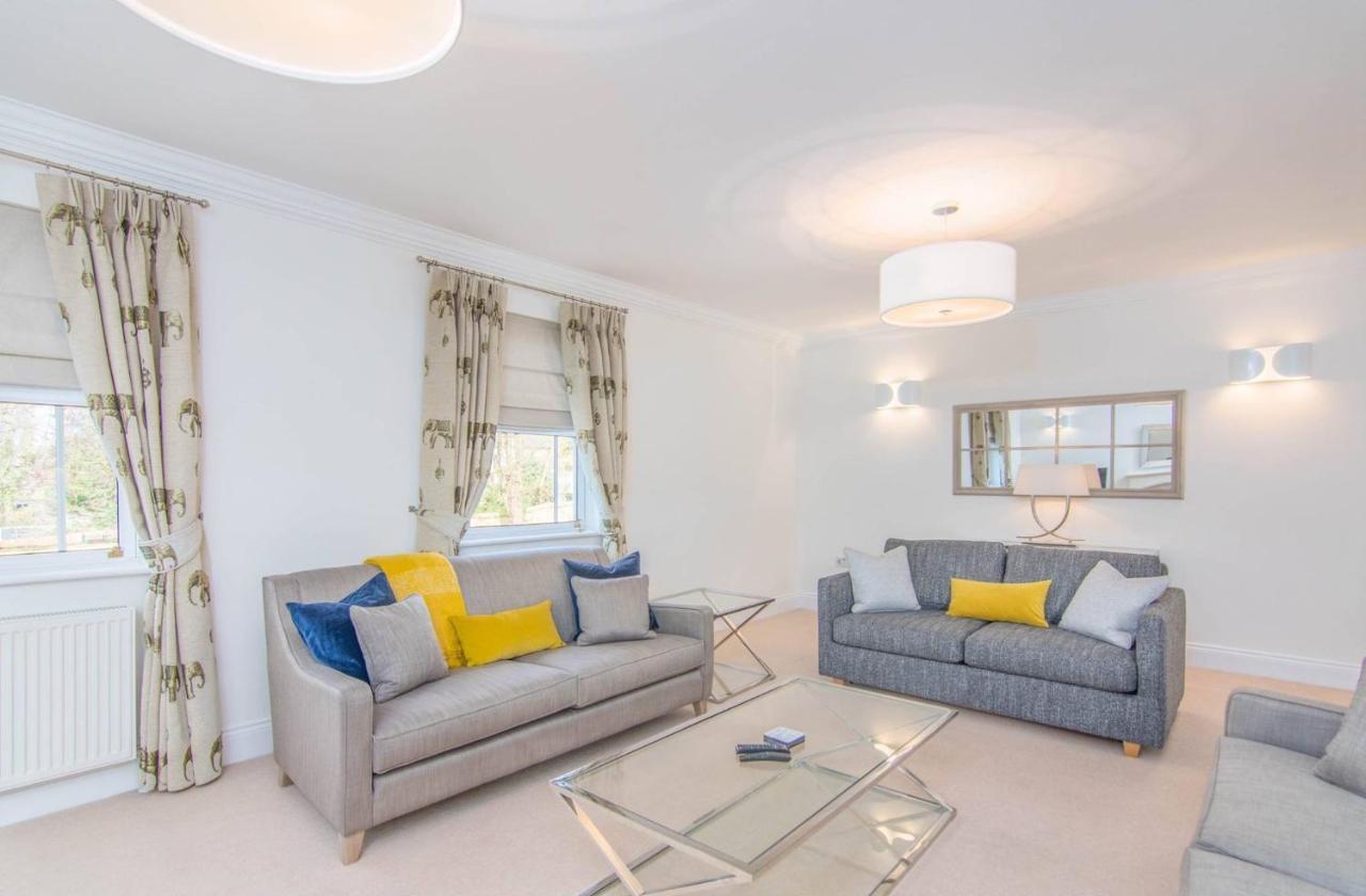 Jubilee Mansions 5* Retreat Peterborough Exterior photo