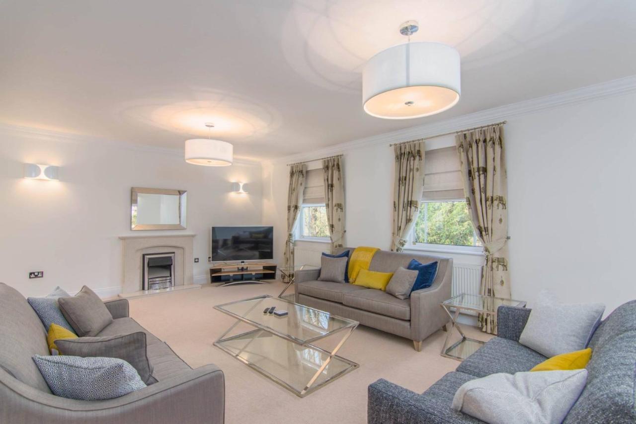 Jubilee Mansions 5* Retreat Peterborough Exterior photo